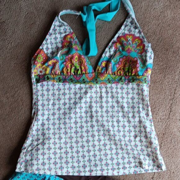 Athleta  Shorts and Tankini  Swimsuit Bundle Athletic - Picture 2 of 10